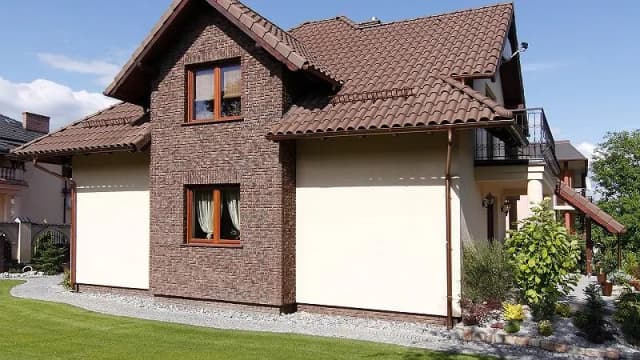 Ile kosztuje 1m2 elewacji? Poznaj ceny i ukryte wydatki Ile kosztuje 1m2 elewacji? Poznaj ceny i ukryte wydatki